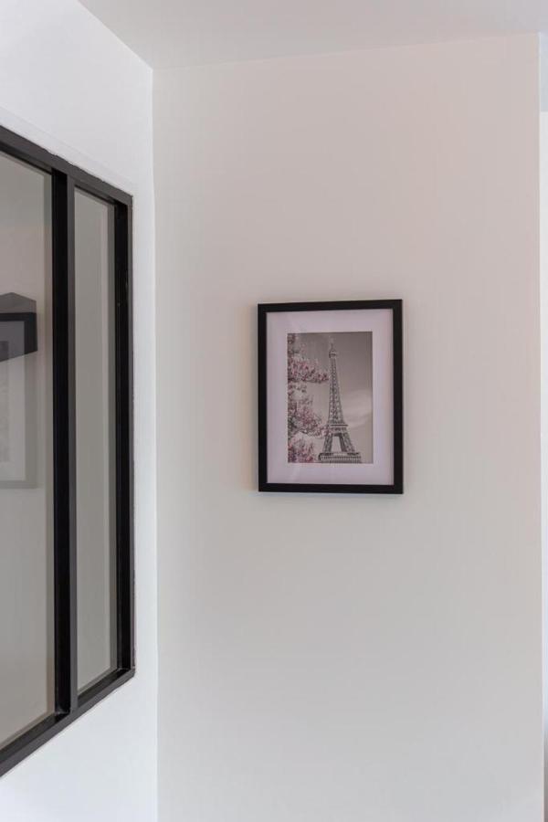 L'Appartement D'Art Et De Lumiere Clichy Exteriör bild